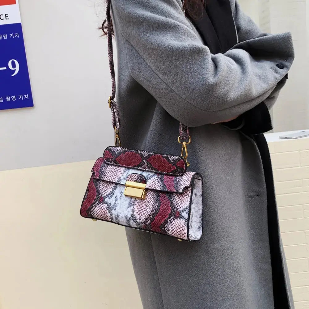 PU Leather Snakeskin Print Crossbody Bag eprolo