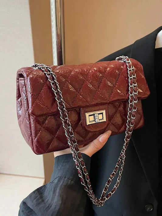 Rhombus Twist-Lock Shoulder Bag eprolo