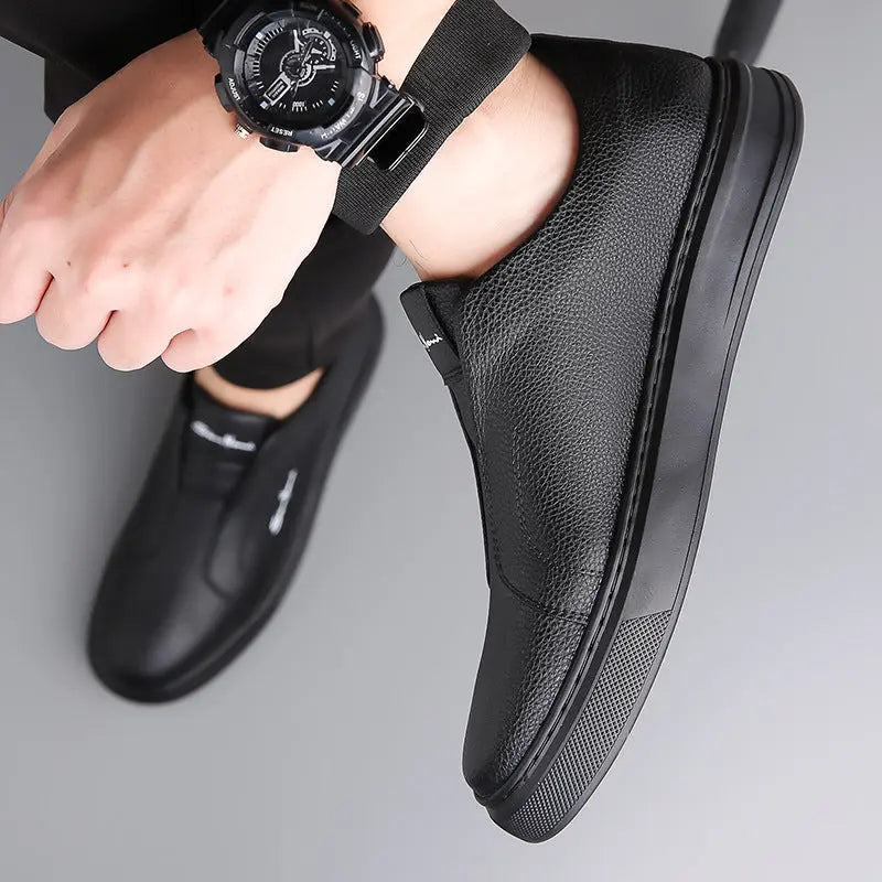 Sneakers with a casual style and anti slip lace up flat bottom with soft sole and soft surface can be easily kicked with one foot eprolo