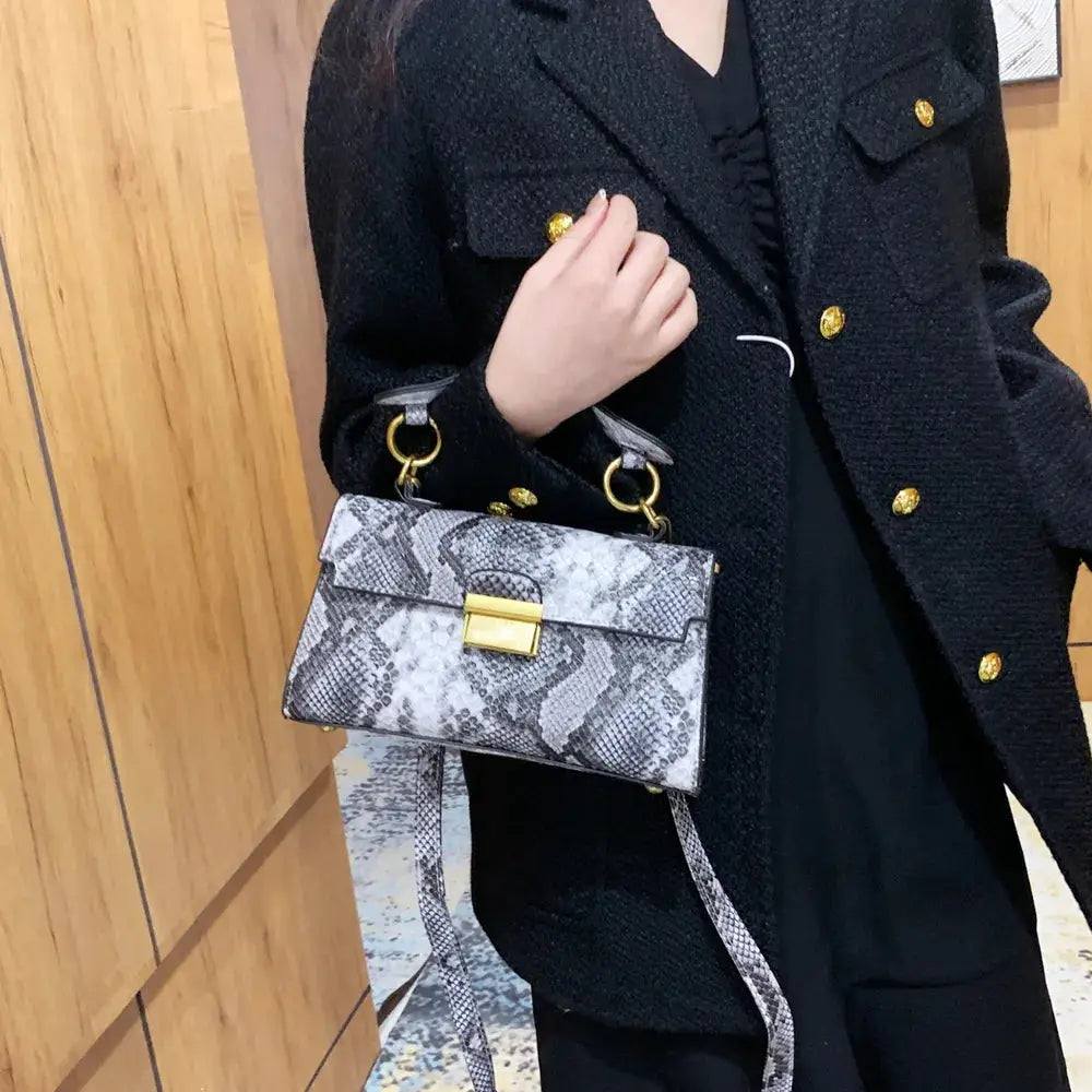 PU Leather Snakeskin Print Crossbody Bag eprolo